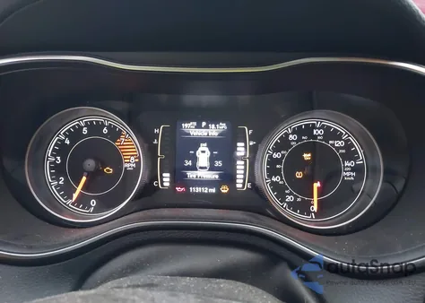 2020 Jeep Cherokee Latitude Lux 4X4 z USA, uszkodzony, nr VIN 1C4PJMLX4LD632847